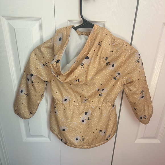 Carters girls 5T light jacket - Picture 2 of 3